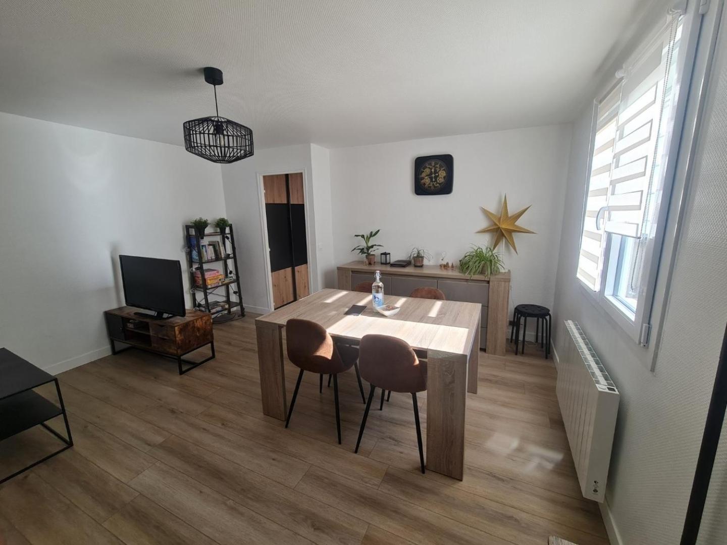 Besancon Appartement T2 Sur Cour Interieure Proximite Gare Exterior photo